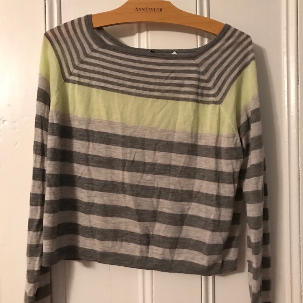Grey and yellow light weight cashmere sweater
