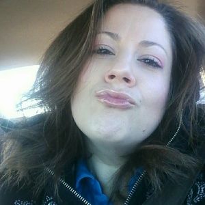 Meet your Posher, Charlene