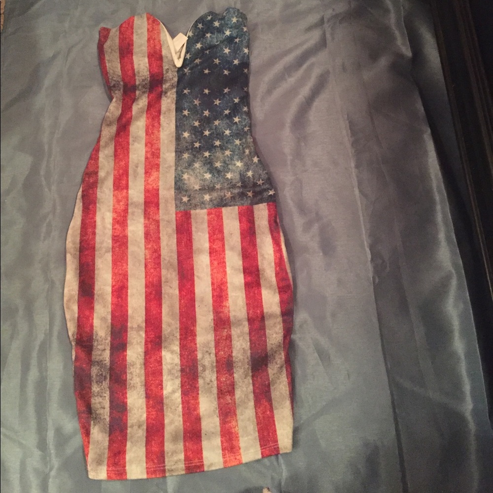 America flag, strapless dress 🇺🇸