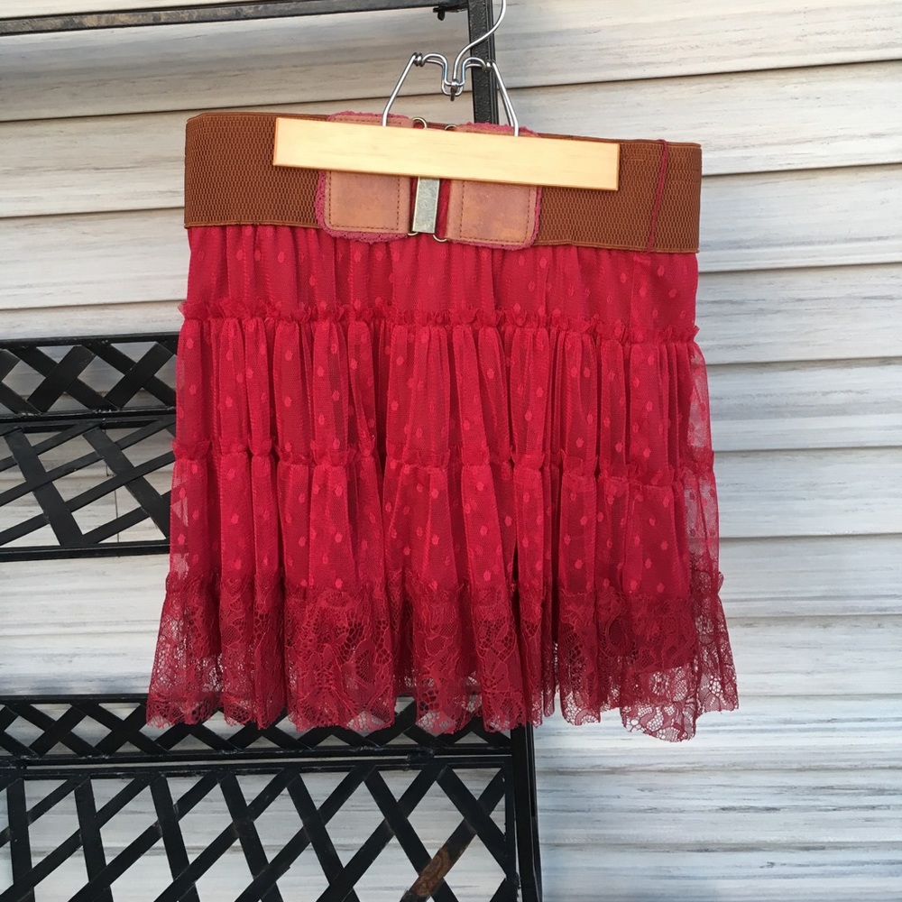 weat seal lace red skirt & belt bundle