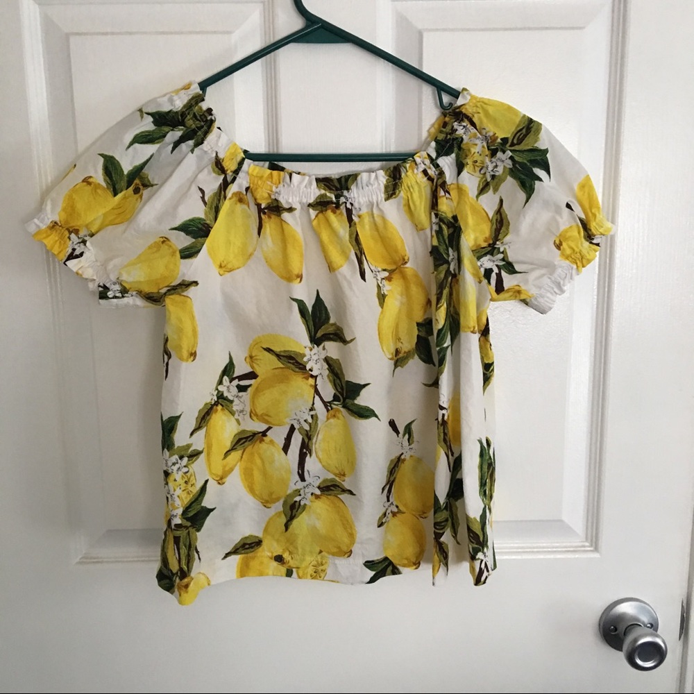 Off the Shoulder lemon print blouse