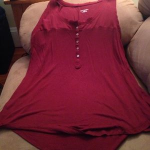 Maroon tank top