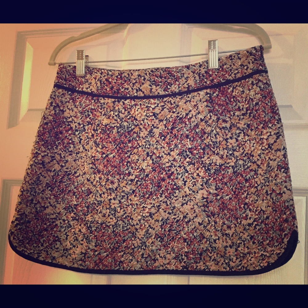 French designer 100% cotton miniskirt barely worn!