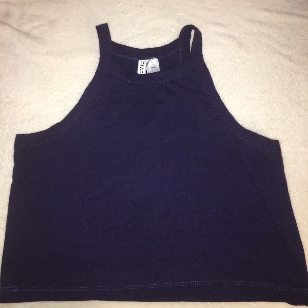 Spring/ Summer Tank Tops - Picture 4 of 8