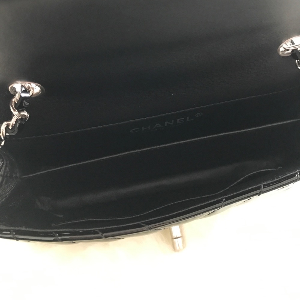 Chanel Rectangular Extra Mini - Picture 2 of 4