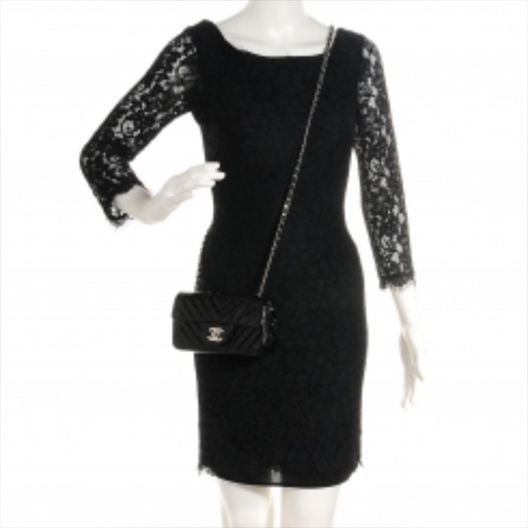 Chanel Rectangular Extra Mini - Picture 4 of 4