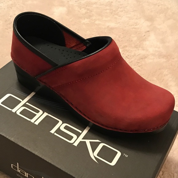 Dansko Shoes - DANSKO: Red leather clog
