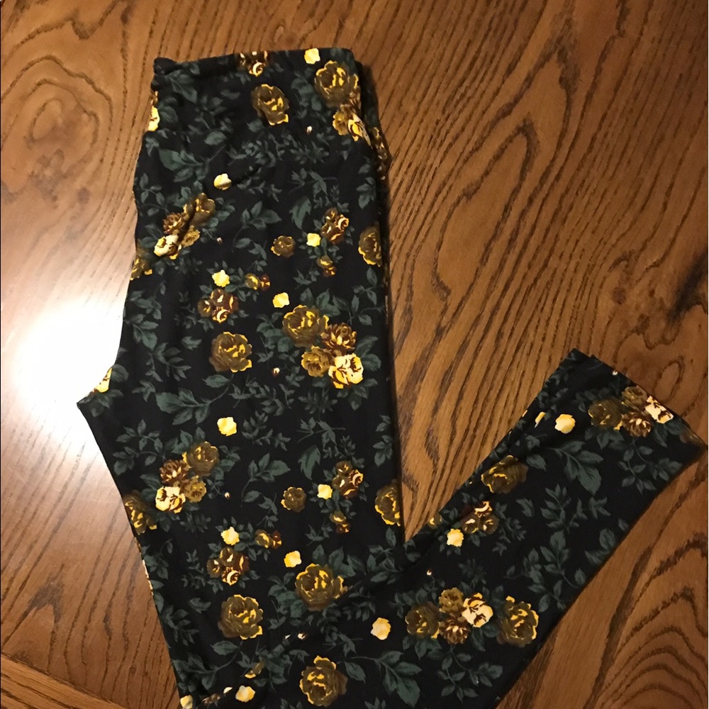 Lula Roe leggings