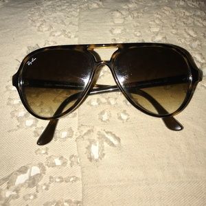 Ray-Ban Cats 5000 Classic sunglasses