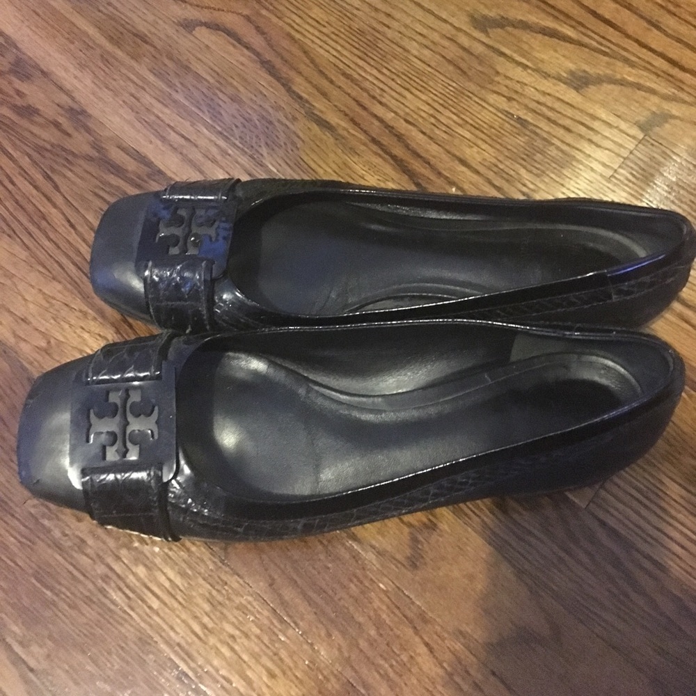 Tory burch leather flats