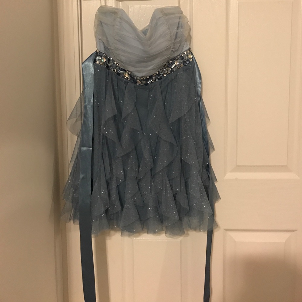 Light blue prom/homecoming dress