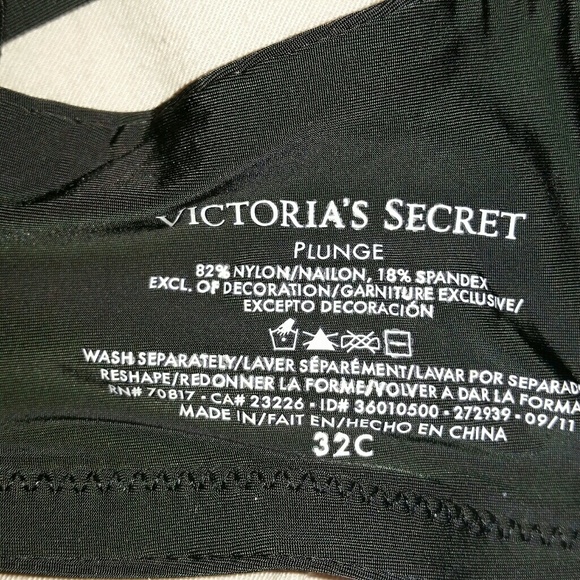 Vitoria's Secret Black Bra - Picture 2 of 2