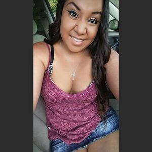Meet your Posher, Christina