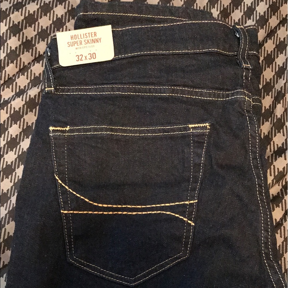 Hollister Super Skinny Jeans