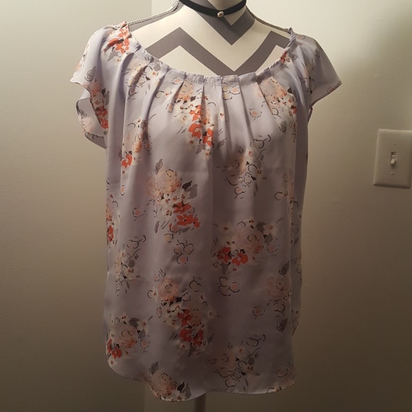 Lauren Conrad Tops - Lauren Conrad lavender floral print blouse Sz S