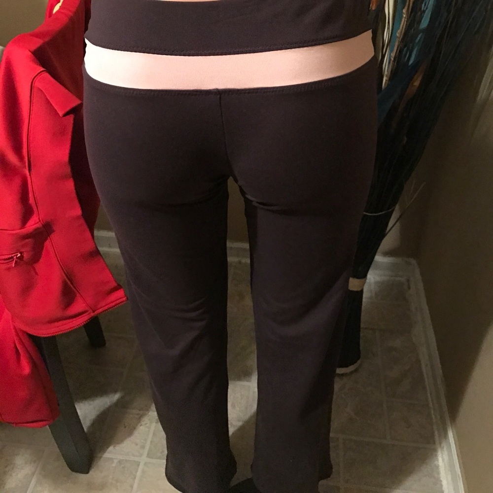 Adidas - Picture 3 of 3