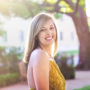 Meet your Posher, Claire