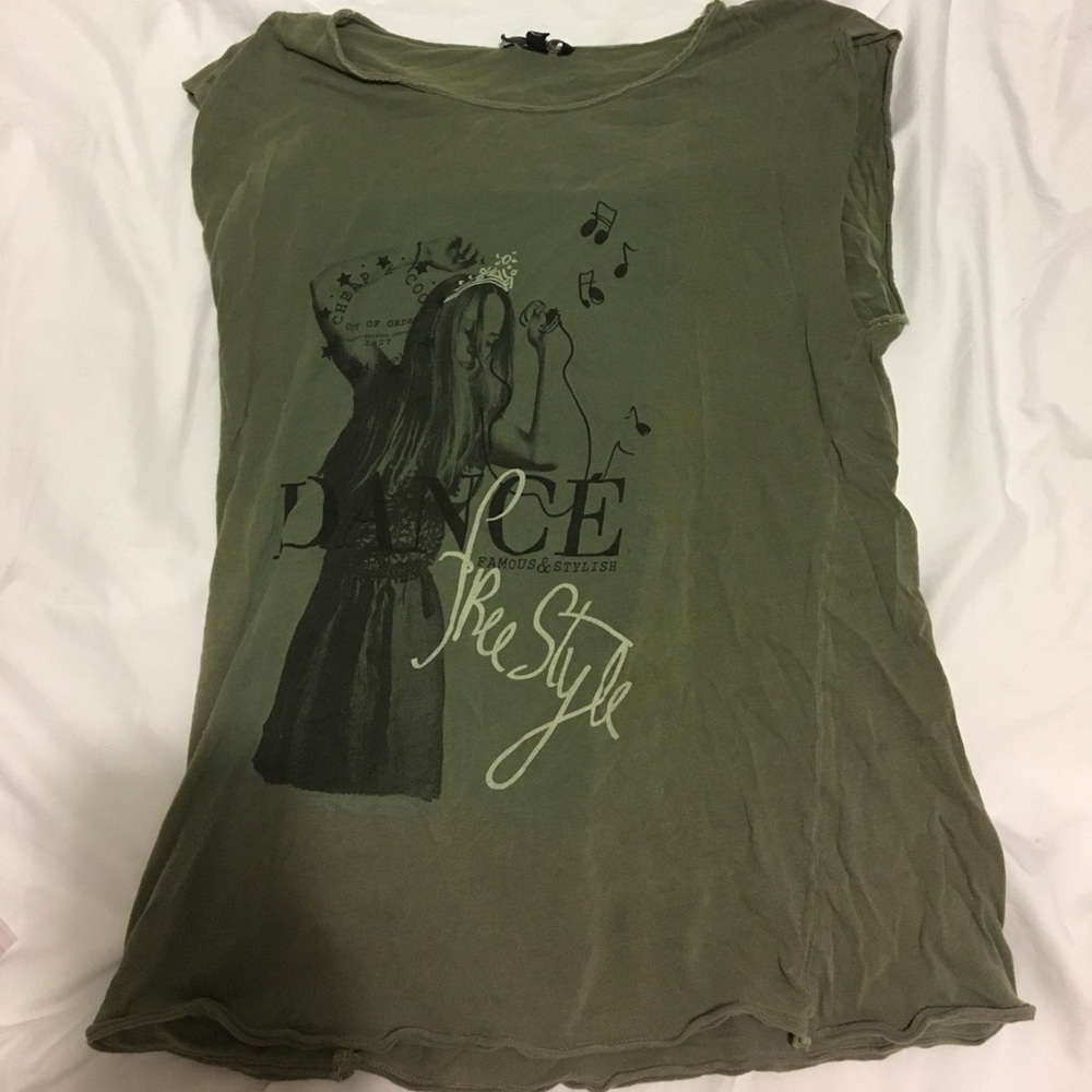 Mango Dancing Girl Shirt