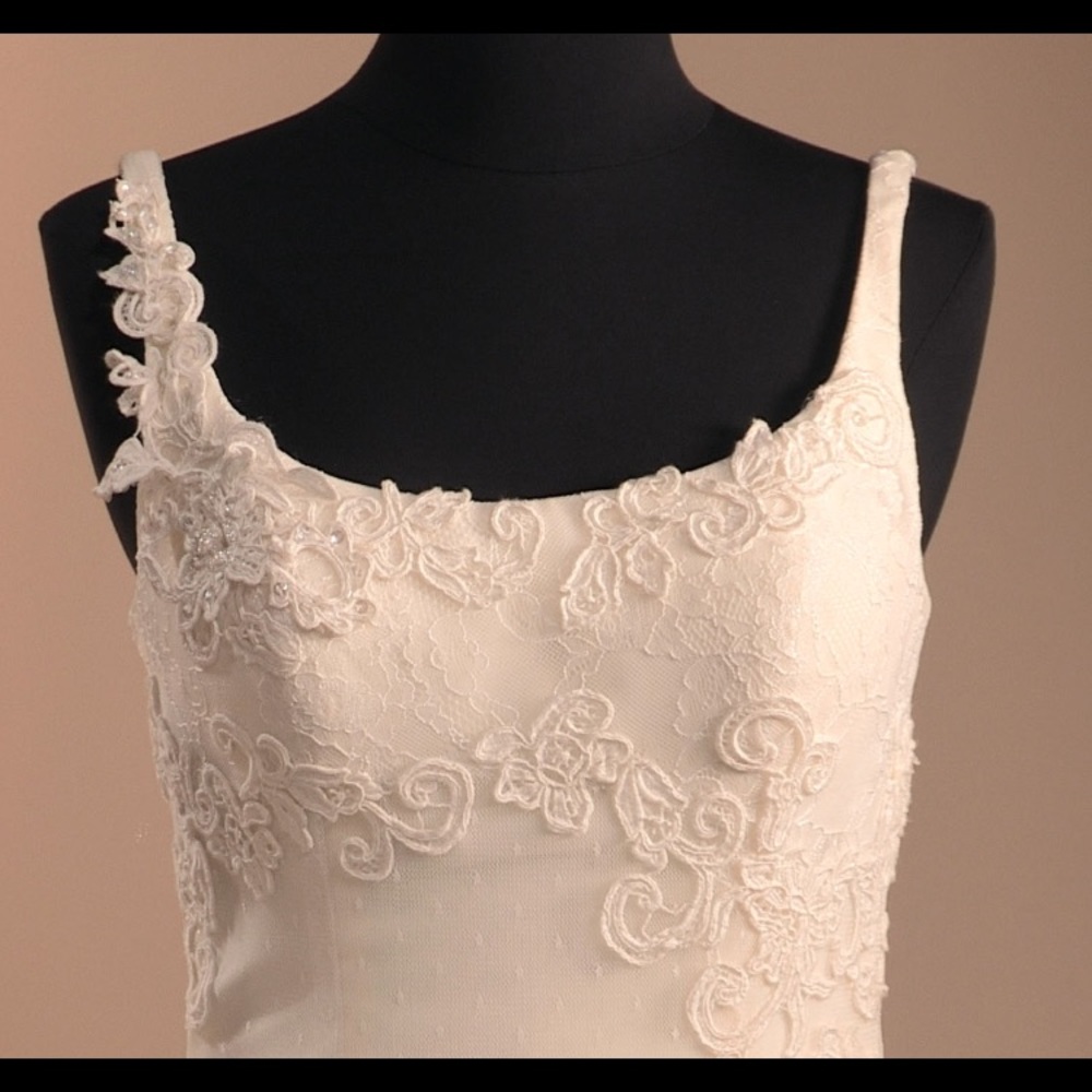 Melissa sweet Ivory wedding gown