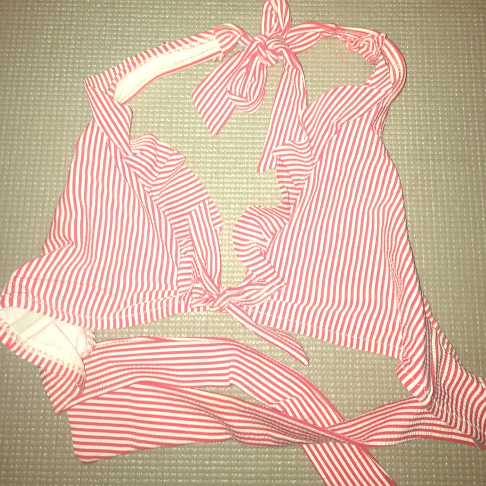 Bathing suit with ruffles!