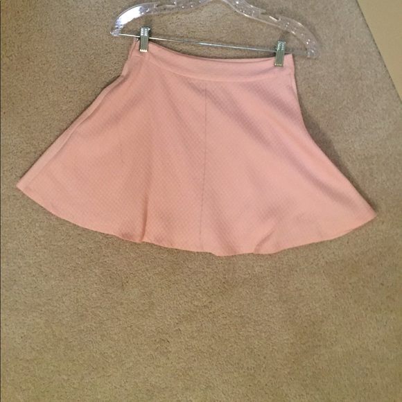 Baby pink skater skirt!! 💗 - Picture 3 of 3