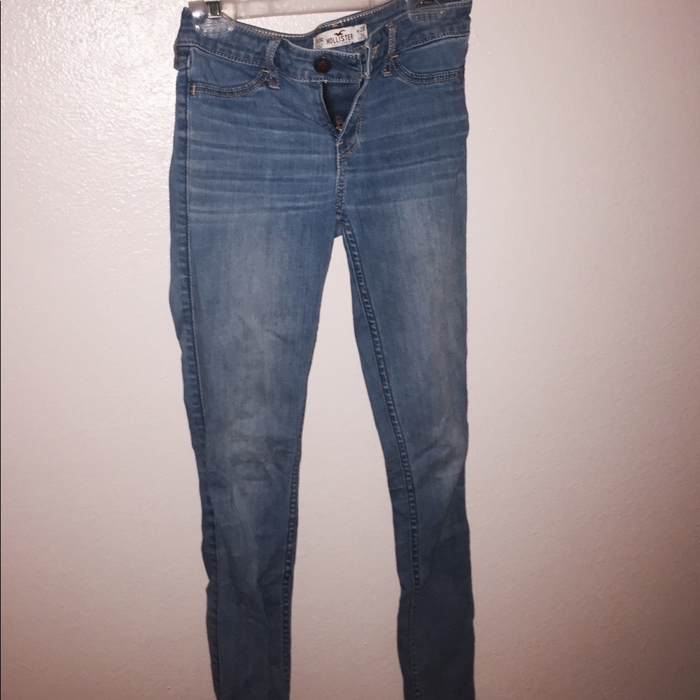 Hollister Medium Wash Super Skinny Jeans