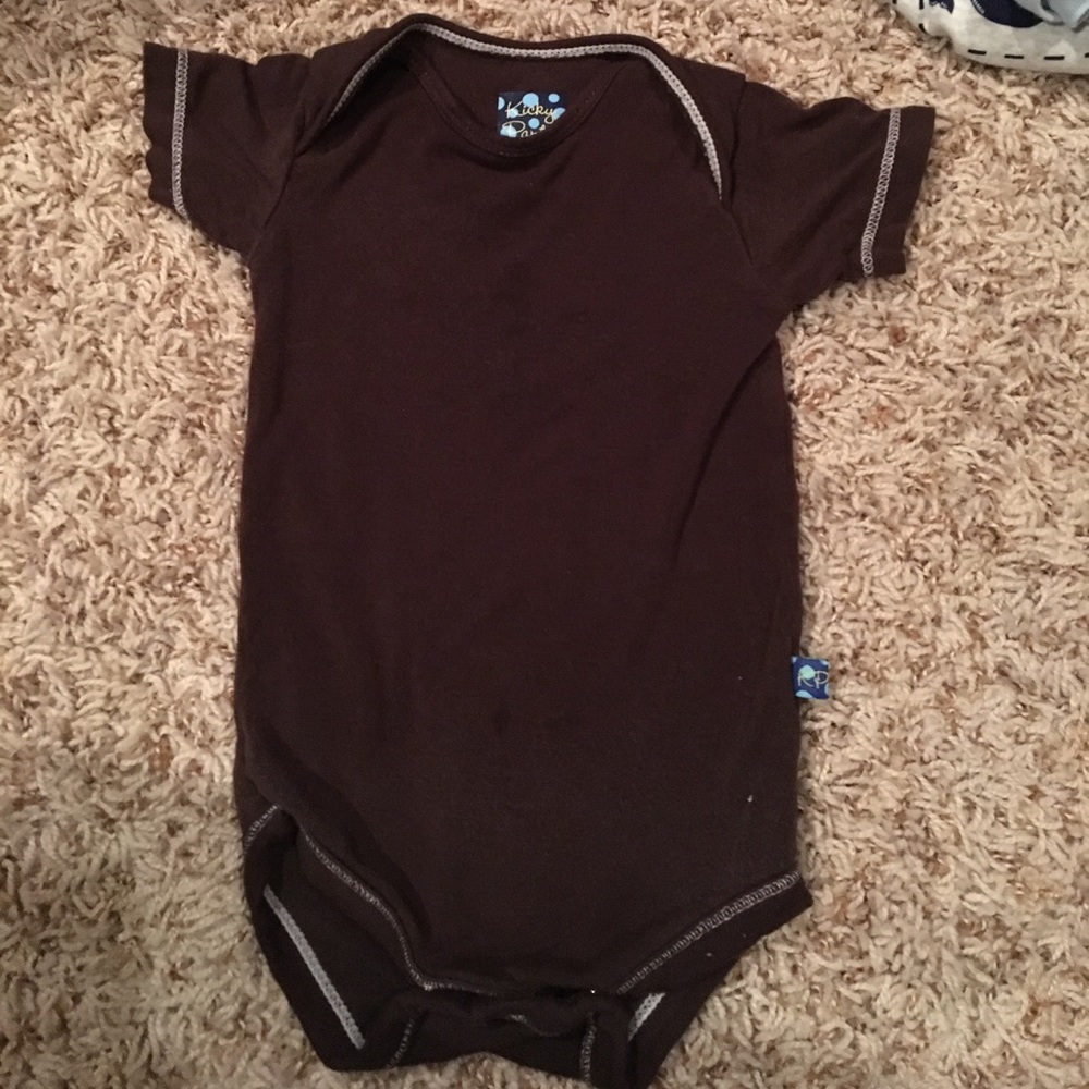 3-6 brown kickee pants  onesie