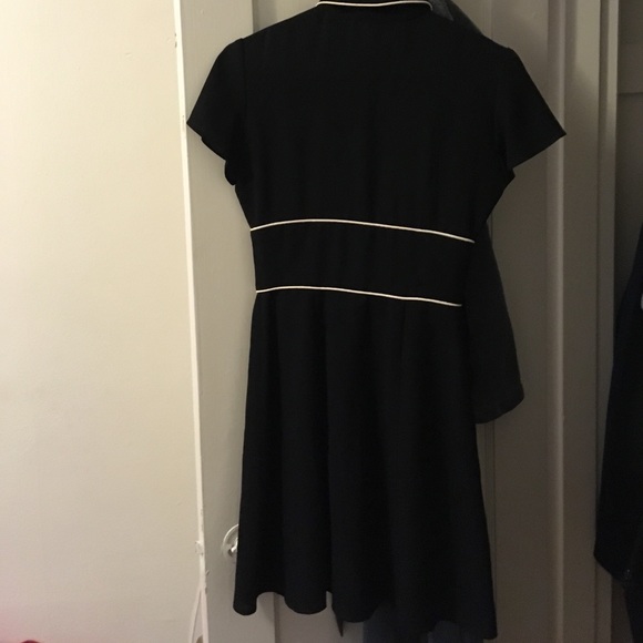 Bebe Dress - Picture 4 of 4