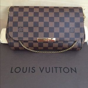 Louis Vuitton crossbody Authentic