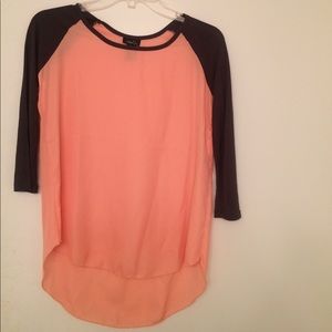 Never worn rue21 tee shirt