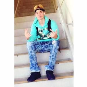 Meet your Posher, Cameron