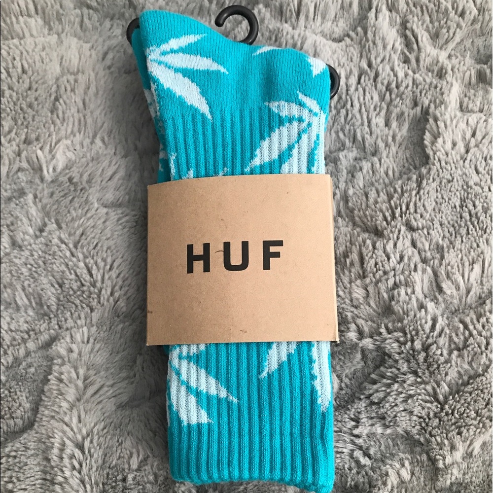 Brand new Huf unisex socks with marijuana leaves