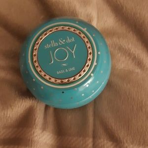 NWT Stella & Dot Joy Candle