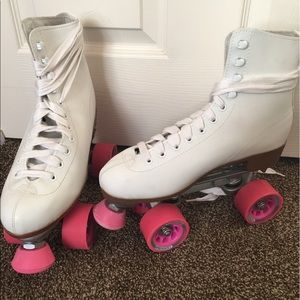 Vintage 80's Rollerskates. [Size 8]