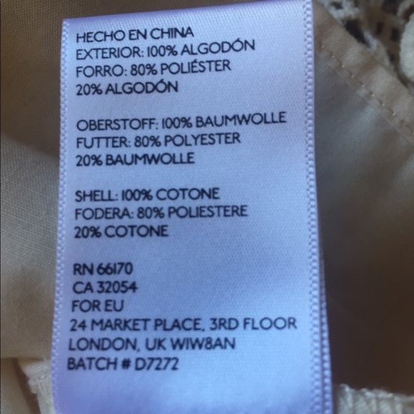 Crochet cap sleeve dress with lining - Picture 6 of 7