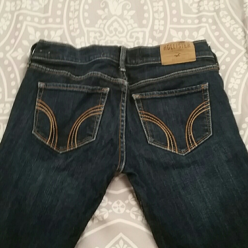 HOLLISTER JEANS