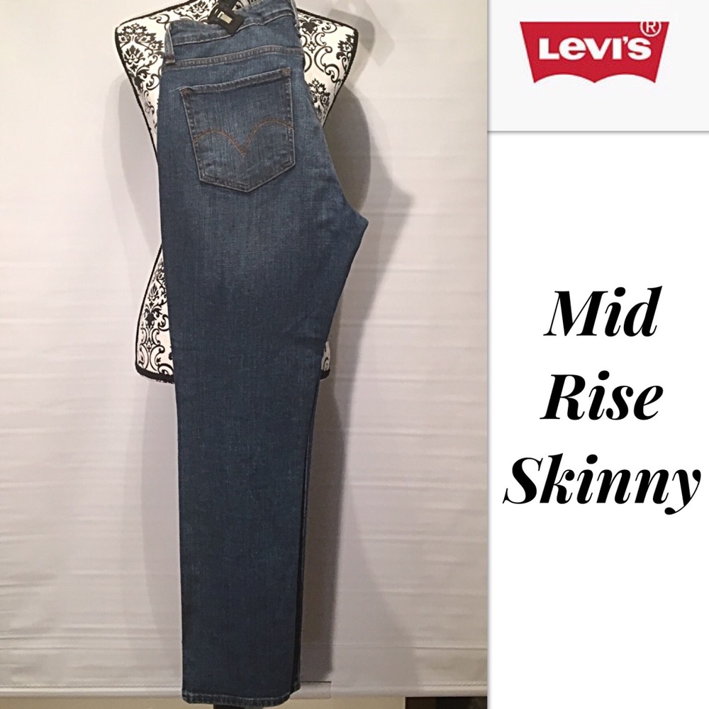 ✨Levi's Skinny Jeans✨