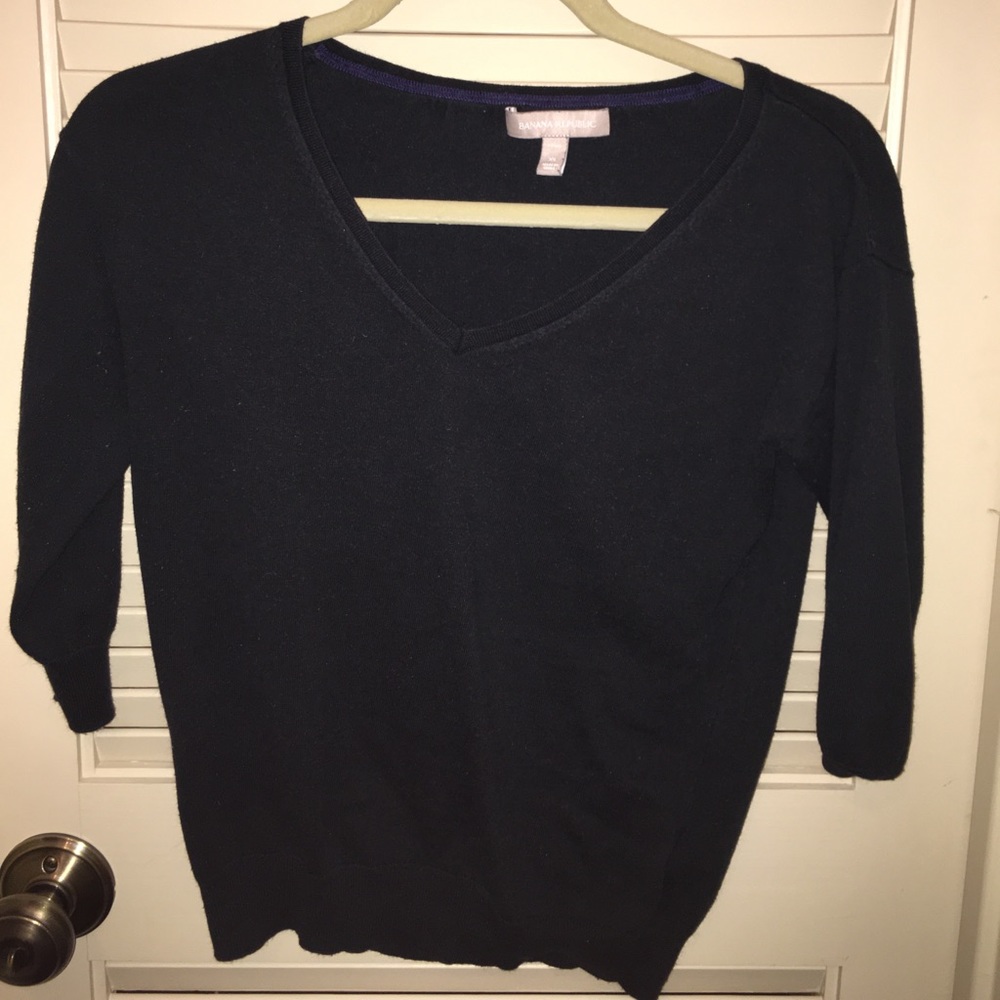 Lightly worn banana republic sweater