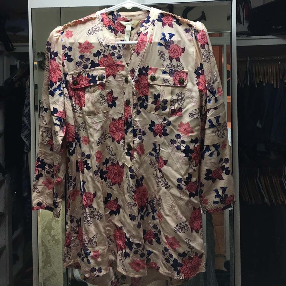 Never worn Matilda Jane floral 3/4 sleeve shirt 💜 - Picture 1 of 3