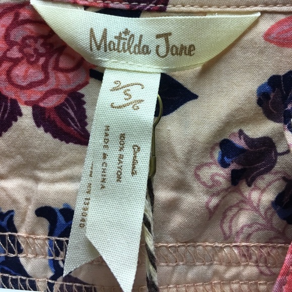 Never worn Matilda Jane floral 3/4 sleeve shirt 💜 - Picture 3 of 3