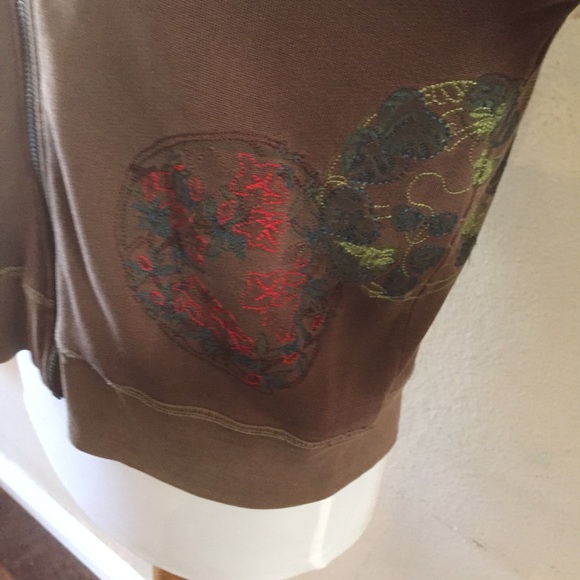 Da Nang brown Embroidered zip up sweater - Picture 3 of 8