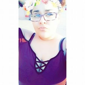 Meet your Posher, Lyssa