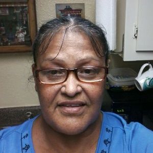 Meet your Posher, Adela