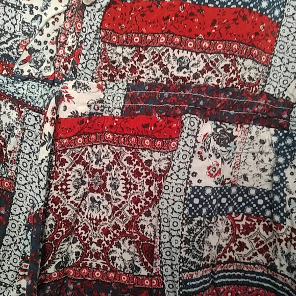 Romper - Picture 2 of 4