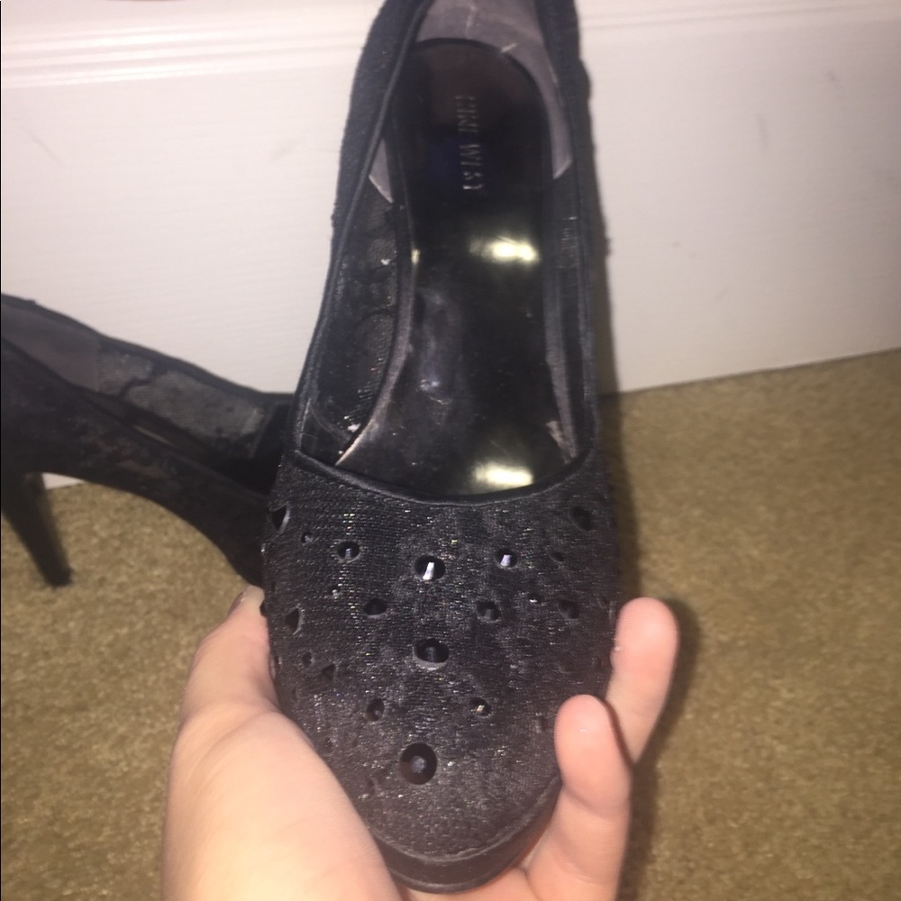 Nine West Black lace  heels ❤️