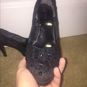 Nine West Black lace  heels ❤️