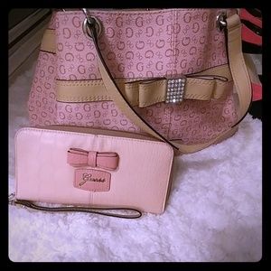 Guess purse with matching zip up wallet