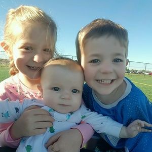 Meet your Posher, Rachel