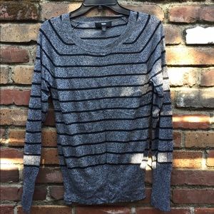 Pullover grey & black sweater