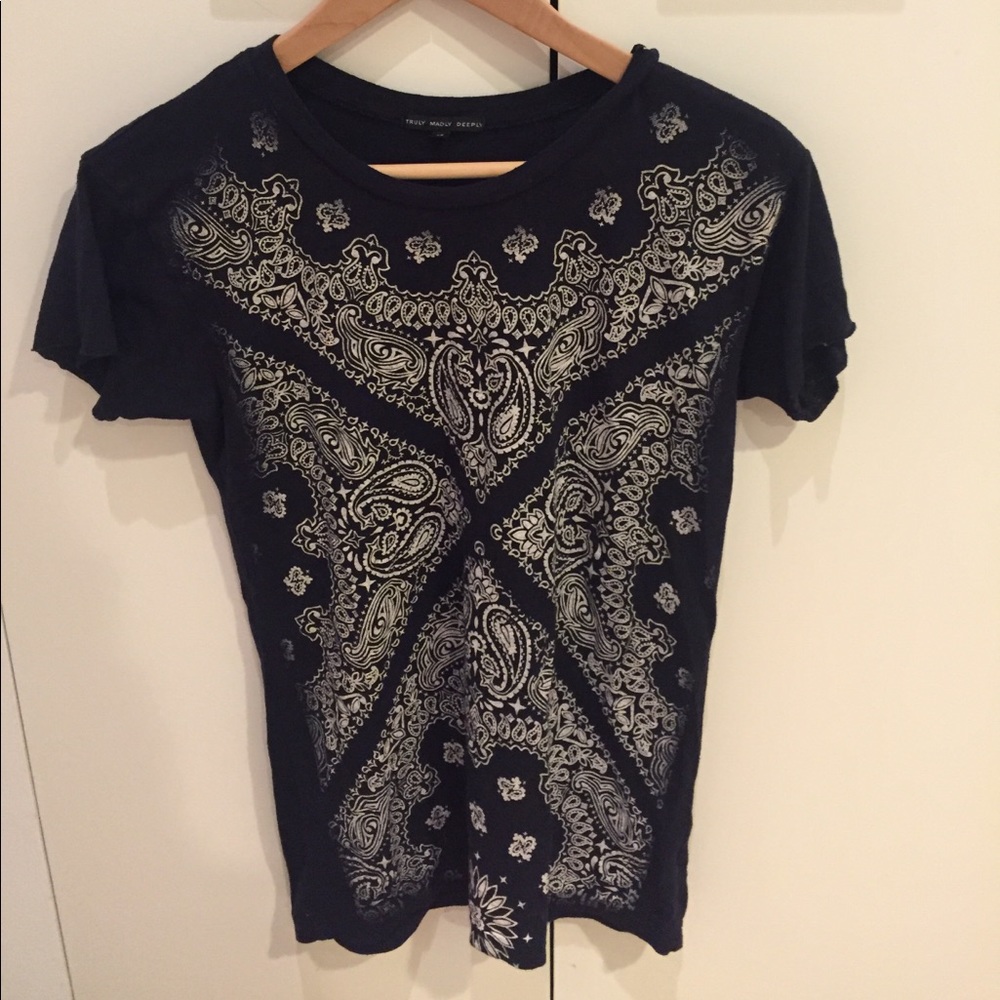 Bandana t shirt